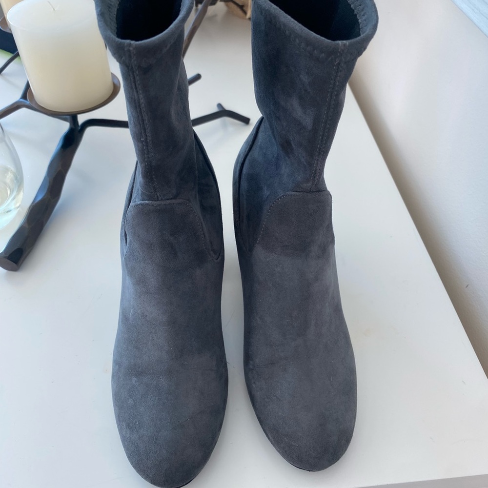 Halogen ankle boots ins size 6